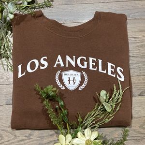 Hollister "Los Angeles" Crew Neck
Sweatshirt- Size M